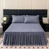 Faldón de cama acolchado engrosado de algodón crudo Clase A, cubre cama de color sólido, protector de colchón, funda bordada antideslizante, funda a prueba de polvo