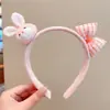 Diadema de conejo de peluche de dibujos animados, pasador para el pelo femenino, lazo para niños, diadema de conejo antideslizante, no daña el pelo de las niñas, venta al por mayor