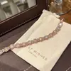 Pulseira Flor de Zircônia Retro de Luxo Leve Estilo Francês, Design Elegante e Simples, Joia de Nicho Exquisita e Versátil