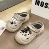 Pantuflas de plataforma con suela gruesa para aumentar la altura, para uso en interiores en casa y en el baño, zapatos de plataforma antideslizantes de suela suave con una sensación cómoda, adecuados para usar al aire libre en verano, pantuflas de punta cerrada