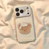 Adecuado para carcasa de teléfono Apple 17 Pro Max iPhone 16, lindo de dibujos animados para mujer, estilo coreano de alta gama, gorro de dormir de lunares, oso