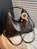 Mochila vintage, novo modelo transfronteiriço, bolsa de ombro estilosa para o dia a dia, bolsa tote crossbody, bolsa de mão casual de grande capacidade, versátil e moderna