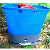 Aplicador de fertilizante de mochila pequena material plástico Levantador de fertilizante elétrico Espalhador de fertilizante artificial agrícola fornecimento de fábrica