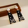 Pendientes Cuadrados Vintage Europeos y Americanos con Perlas y Diamantes Goteados, Pendientes Elegantes de Moda de Nicho con un Toque de Lujo