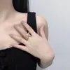 Anel Tendência Moda Hip-Hop Novo Cruzamento Europeu e Americano Anel de Aço Titânio Diamante Estrela de Cinco Pontas de Luxo Leve Personalidade Dominador para Mulheres