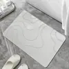Alfombra de suelo simple de color sólido de tierra de diatomeas para baño, fácil de mantener, absorbente de agua, antideslizante, anticaída y resistente a la suciedad para la entrada