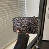 Design Nicho Estampa de Leopardo Moderna Bolsa Pequena para Mulheres 2025 Nova Moda Coreana Corrente Bolsa Quadrada Pequena Bolsa Transversal Versátil