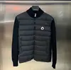 2026 Em Estoque Jaqueta Puffer Mengjia Patchwork, Unissex m Etiqueta da Marca Patchwork Penugem de Pato Malha Jaqueta Leve
