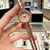 Comércio Exterior Transfronteiriço Nova Marca de Luxo Tendência Brincos de Trigo Cravejados com Diamantes Mostrador Pequeno Exquisito Moda Feminina Relógio de Corrente Atacado