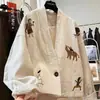 Chaqueta corta de cuello en V exquisitamente bordada, de estilo único e increíblemente hermosa para mujer, colección otoño 2026