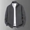 Comercio exterior transfronterizo otoño e invierno engrosado cálido cárdigan suéter de punto de manga larga chaqueta al por mayor de fábrica para hombre