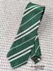 Corbata larga con diseño de manos que rodean a la escuela Hogwarts de Harry Potter, roja, verde, azul y amarilla, de poliéster y seda.