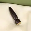 Masajeador de ojos de madera para uso doméstico, sándalo morado, forma de loto pequeño, varilla de masaje facial de cuerno, especializado para masaje de puntos de acupuntura