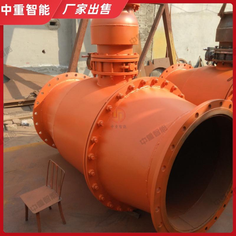 13939779926_1823631310