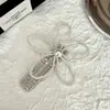[Estilo Rey] Pasador de Flor de Perla Dulce Coreano Pinza de Pato Pinza para el Cabello Exquisita de Gama Alta para Mujer Accesorios para el Cabello de Principios de Primavera