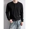 Otoño 2026 Nuevo Camiseta de Manga Larga para Hombre Estilo Americano Waffle Cuello Henley Bordado Especial Talla Grande Top de Gama Alta