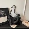 Bolso de Hombro para Mujer de Diseño Transfronterizo Estilo Chanel, Gran Capacidad, Moderno para el Trabajo, Viajes Diarios, Uso Casual, Bolso Cruzado de Nicho