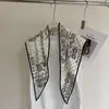 Estilo Western! Lenço de Cetim Imitação Flor de Castanha Estilo Japonês e Coreano Lenço de Seda Sarja Feminino Xale Fino Elegante para Primavera e Outono