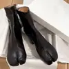 Versión de Piel de Vaca ~ Zapatos de Mujer de Cuero Genuino de Gama Alta con Dedos Separados 'Pata de Cerdo' Aspecto Adelgazante Tacón Grueso Botas de Media Caña Chelsea para Mujer Botines para Mujer