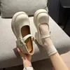 Sapatos femininos de couro pretos estilo retrô com bico redondo e sola grossa, nova coleção primavera/outono 2026, versáteis com vestidos, sapatilhas Mary Jane de salto alto