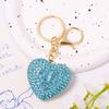 Llavero de Corazón de Resina de Moda Lleno de Pedrería Corazón de Melocotón Accesorio para Bolso Llavero Adorno Hebilla Colgante Llavero Venta al por Mayor