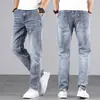 Jeans de Alta Gama 2026 Nuevos para Hombre Primavera y Otoño Rectos Sueltos Pantalones de Hombre Azul Claro Marca de Moda Pantalones Casuales de Negocios