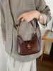 Bolso de Luna Creciente de Diseño Nicho Coreano Retro Versátil de Moda Bolso de Hombro Único Textura de Alta Calidad Bolso Cruzado de Mano