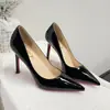 Zapatos de Tacón Alto Rojos de Suela Negra para Mujer con Tacones de Aguja 2025 Nuevos Franceses Sexy de Alta Calidad Charol Huecos Laterales Puntiagudos