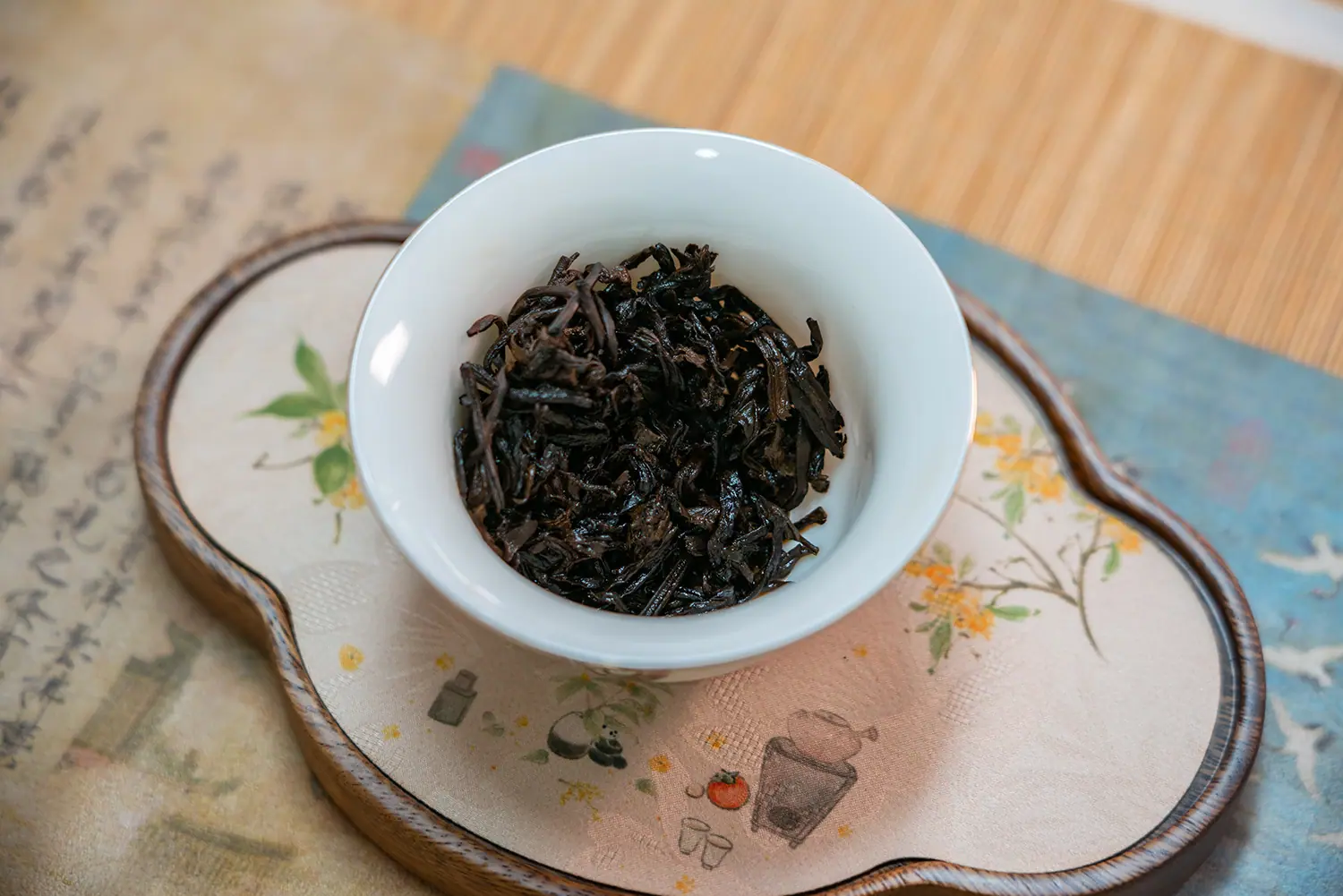 冰岛地界熟茶小圆饼 (33).jpg