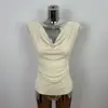 Moda Feminina Estilo Novo Dongdaemun Coreano: Elegante, Sexy, Desejo Puro, Valoriza a Silhueta, Ajuste Próximo ao Corpo, Blusa T-shirt de Tricô de Manga Curta