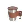 Taza de té casera estilo retro cubierta de cuero PU antideslizante para taza cubierta de corcho y cuero antiquemaduras de acero inoxidable para exteriores venta al por mayor