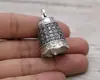 Venta al por mayor de fábrica Joyería de pie de plata S990 Colgante de campana Cadena para suéter Colgante de campana retro de plata tailandesa