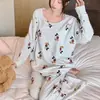 Pijama Holgado de Cuello Redondo para Mujer, Nuevo Estilo Primavera y Otoño, Lindo Dibujo Animado de Mickey, Ropa de Casa de Manga Larga, Nuevo para 2026, Se Puede Usar Afuera