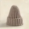 Sombrero de Lana Tejido de Moda Estilo Coreano con Punta Cálido para Otoño e Invierno Sombrero de Lana Cálido para Hombre Sombrero Tejido Cálido Personalizado con Logo