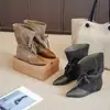 Saia Longa Retrô Feminina Plissada 2026 Emagrecedora Botas Outono Inverno Ocidental Empilhadas Bico Apontado para Pessoas Baixas Novo Estilo