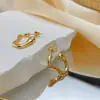 Pendientes Opk Jewelry Europeos y Americanos Elegantes Nuevos Sencillos de Acero de Titanio Moda Acero Inoxidable Geométricos Curvos Pendientes para Mujer