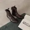 Versão em couro bovino~Botas western curtas da moda com bico fino, corte em V, salto grosso afunilador, enrugadas, para mulheres, botas Martin de couro genuíno, botins