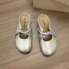 Zapatos de mujer tipo Birkenstock con plataforma alta, mules de punta cerrada para uso en exteriores, sandalias slip-on nuevas de verano 2026
