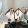 Bolso de Gran Capacidad para Mujer 2026 Nuevo Bolso de Hombro Retro en Relieve Textura de Alta Calidad Bolso Tote para Viajes