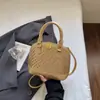Bolso de lujo de alta gama para mujer, nuevo y popular bolso de hombro y cruzado de moda para el verano 2026