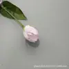 Nuevo Producto Flores Artificiales de Platycodon de 4 Cabezas Set para Salón de Bodas Decoración Materiales Florales Ornamentos de Exhibición para Centros Comerciales Flores de Seda Al por Mayor
