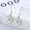 Brincos de Prata Floco de Neve Vazado, Brincos Simples e Frescos de Estilo Curto, Versáteis e Estilosos, Design Minimalista, Brincos de Nicho para Mulheres