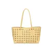 Bolsa de palha feminina fashion e estilosa, bolsa tote de ombro versátil e bonita, bolsa tote grande de alta capacidade única e moderna