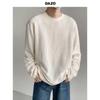 2024 Primavera y Otoño Nuevo Talla Grande Sal Color Sólido Versátil Textura Cuello Redondo Manga Larga Camiseta Sudadera Versátil Holgada para Hombre
