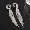 Pendientes de Borla Geométricos Irregulares con Diamantes y Tachuelas Plateadas 2026 Nuevo Estilo Exquisitos Pendientes de Moda Lujo Ligero Pendientes de Gama Alta