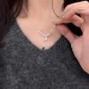 Collar de Mariposa de Alta Gama Estilo Coreano para Mujer, Cadena de Clavícula Versátil de Lujo Ligero Nicho, Joyería Larga de Perlas Falsas Nueva de Otoño e Invierno