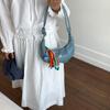 Bolsas Femininas de Nicho da Moda de Verão 2025 Nova Bolsa Transversal Fashion Versátil Bolsa Dumpling High-End Spliced