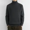 Suéter de cuello alto negro para hombre, engrosado y cálido para otoño e invierno, tejido básico liso de color sólido, atuendo de otoño