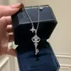 Lámpara Colgante Vintage de Llave Iris Lujo Diseño de Nicho Collar Cadena de Suéter Elegante de Moda Accesorio para Mujer