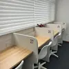Escritorio de estudio con forma de frijol, diseñado para su uso en tiendas con temática de frijoles, puede albergar 221 colores diferentes de frijoles, ofreciendo una solución de almacenamiento simple y conveniente